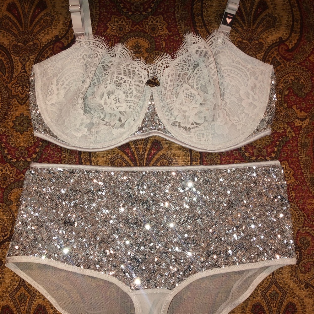 NWT Victoria’s Secret Unlined Bra and Panty Set